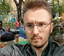 Денис Бигус