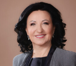 Галина Герега