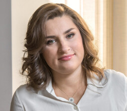 Вера Платонова