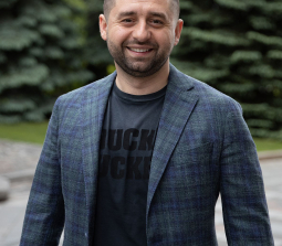 Давид Арахамия