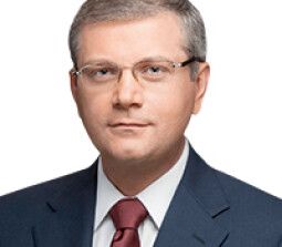 Александр Вилкул