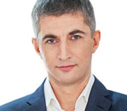 Евгений Лященко