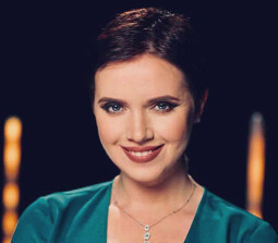 Янина Соколова