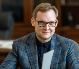 Андрей Смирнов