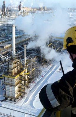 Майже 300 санкцій на 4-річчя вторгнення: Велика Британія завдає нового удару по економіці РФ