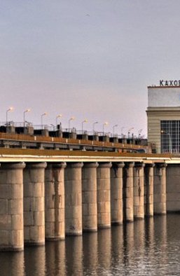 Взорвут ли россияне Каховскую ГЭС и что после этого будет