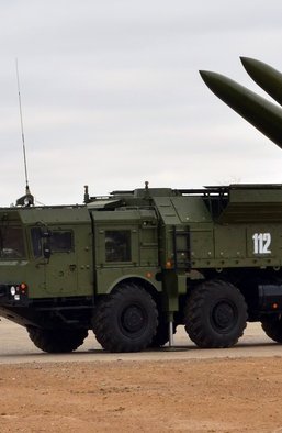 "Гради" та "Іскандери" без вибухівки: які проблеми для армії РФ спричиняє удар українських дронів по Череповцю