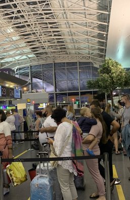 Підчепити ковід на українських авіалініях? Легко!