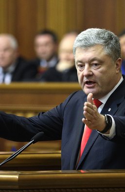 Война и выборы. Почему украинские политики предпочитают гибридные положения