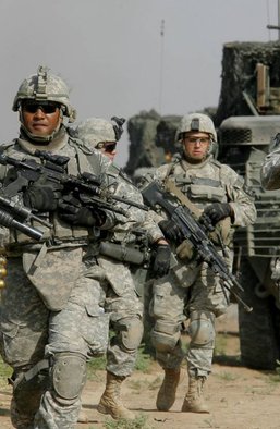 Топор мира. Придет ли в Украину военная помощь с Запада