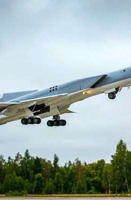 Нова загроза для України: навіщо Росія перемістила із Сибіру 16 бомбардувальників Ту-22М