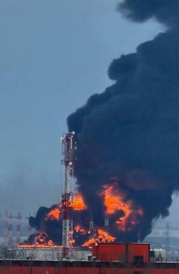 Крах и унижение в Татарстане: в чем особенность удара Украины по резервуарам нефтепровода "Дружба"