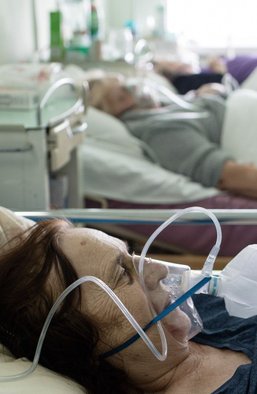 Моральное дно. Почему недопустимы разговоры о неоказании помощи невакцинированным