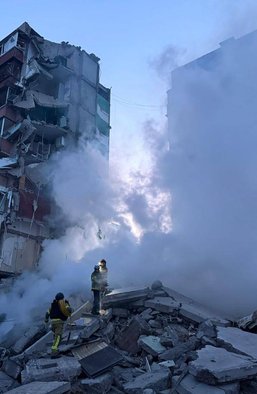 Намагались вбити рятувальникiв: для чого ворог завдавав повторні удари балістикою 14 травня