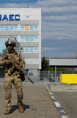 ЗАЕС як валіза без ручки: у чому суть плану РФ щодо захопленої станції і що робити Україні