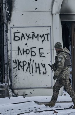 В Бахмуте – критическая стабильность. Россиянам не удалось навязать свои условия войны