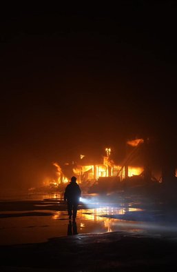 Россия меняет тактику ударов: как агрессор бьет по объектам ОПК, а ему еще и помогают в Украине