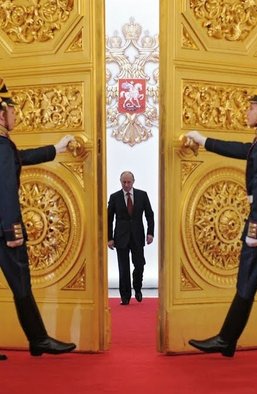 Топ-5 мифов о непобедимости РФ: почему российская экономика не позволит вести войну так долго, как хочет Путин