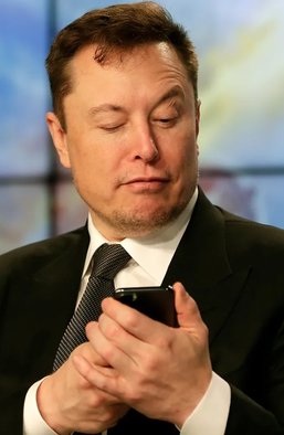 Нічого антиросійського — просто бізнес: як Ілон Маск заощадив, відключивши росіянам Starlink