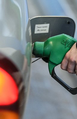 Бензин по 70 гривен за литр: кто виноват в кризисе и почему дефицита топлива на самом деле нет