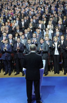 Коллективный Путин. Россияне согласились стать винтиками Системы