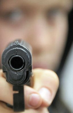 Трагедія раз на рік чи щотижня: чого вчить досвід США, де дозволено вільно володіти зброєю