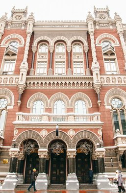 Подвійне валютне зростання. Чому минулого тижня доларів було продано більше, ніж попереднього