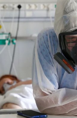 "Корона" и калькулятор. Почему статистике стоит верить больше, чем конспирологии