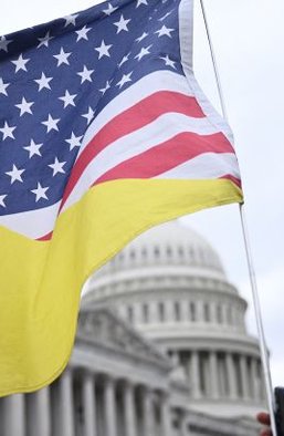 Ресурсы, перемирие, игра на нервах: что дает Украине и США сделка по недрам