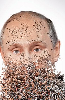 Нужна работа власти, а не военное положение