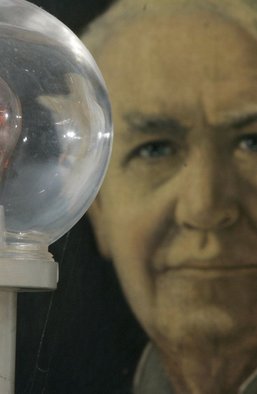 Мрія, яка збулася. Чому добре, що винахідник електричної лампочки не став актором