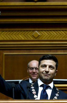 Новый украинский популизм. О чем сказал и промолчал Владимир Зеленский в своей инаугурационной речи