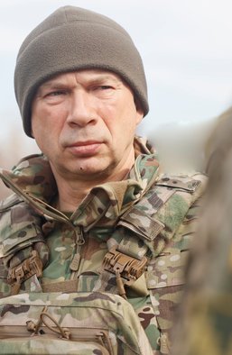 Тактика "тысячи порезов": оккупанты переносят атаки на новые направления после провалов в Донецкой области