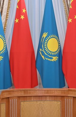 Китай и Казахстан: дружба по расчету