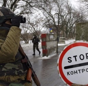 Верховная Рада поддержала введение чрезвычайного положения: что это значит для украинцев