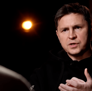 "Переговоров не будет": Украина выдвинет РФ ультиматум, который та примет, — Подоляк (видео)