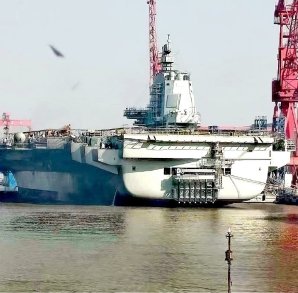 Больше чем просто большой корабль: в США дали оценку новому авианосцу НОАК "Фуцзянь"