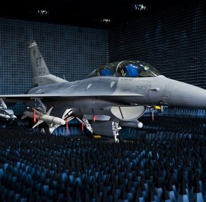 Спочатку ППО, потім літаки: експерт пояснив, чому такий порядок міжнародної допомоги