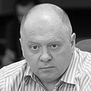 Олег Попенко