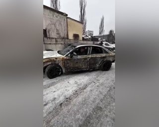 В Киеве Audi, разбитая "Шахедом", завелась и поехала (видео)
