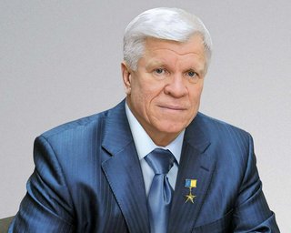 В результате обстрела Николаева погиб миллионер и владелец компании "Нибулон" Вадатурский, - СМИ