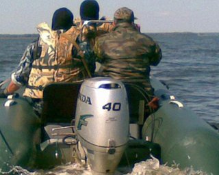 Милиция объяснила причину задержания журналистов возле усадьбы Януковича