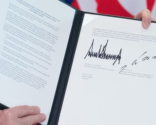 Опубликован полный текст исторического соглашения между Трампом и Ким Чен Ыном