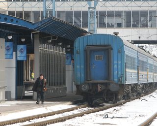 Укрзалізниця хочет повысить цены на билеты в поездах ночного следования, - СМИ 