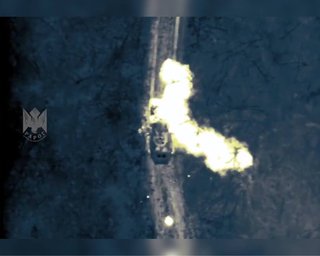 "Згоріли в степах Донбасу": БПЛА роти "Рарог" спалили російські танки і БТР-80 (відео)