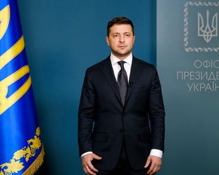 Зеленский: Проходных барьеров для партий на местных выборах не будет