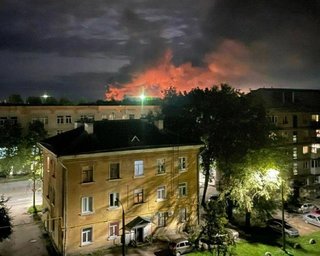 В Рыльске дрон ударил по отелю с российскими военными, — соцсети (видео)