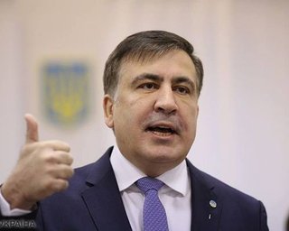 Саакашвили: Украину нужно вытаскивать из болота