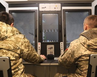 Повітряні сили в піхоту: нардеп розповів, де військових утричі більше, ніж на фронті (відео)