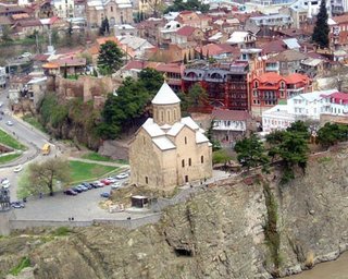 Из-за жары во всей Грузии пропало электричество 